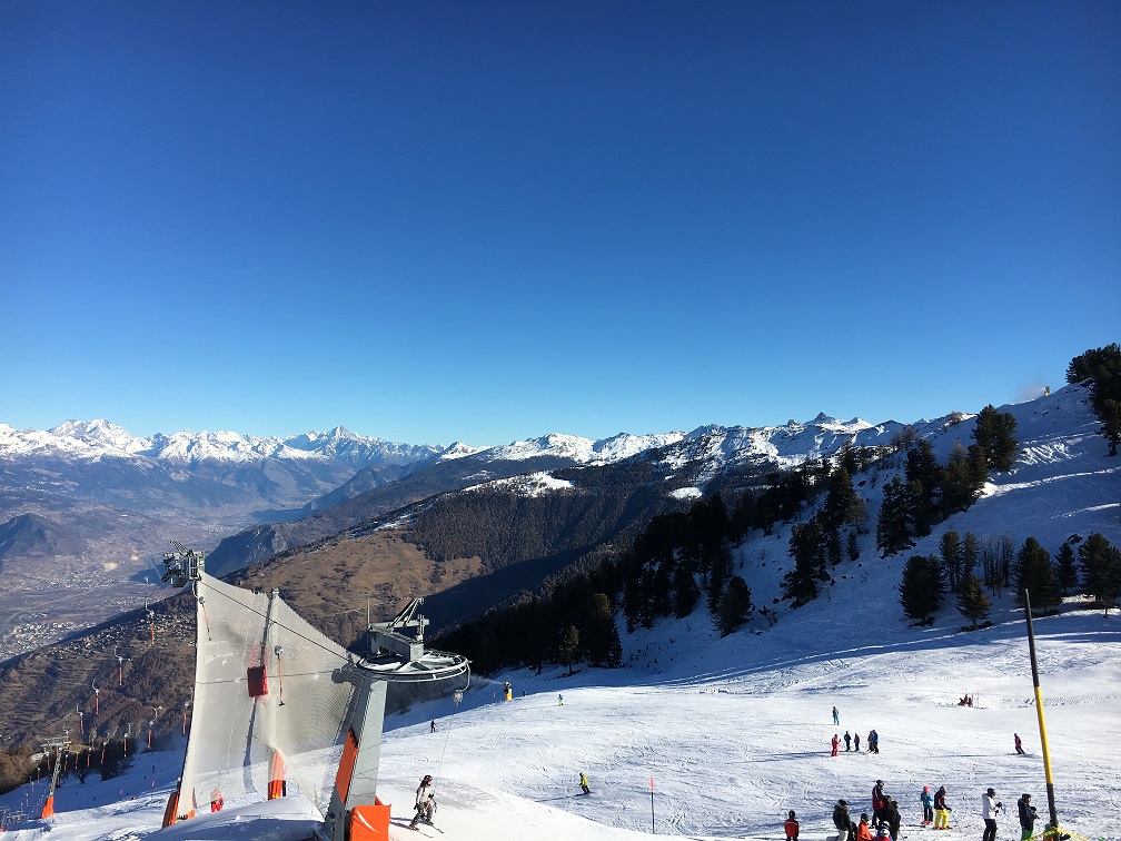 Aussicht von der Mittelstation Tracouet auf das Rhonetal