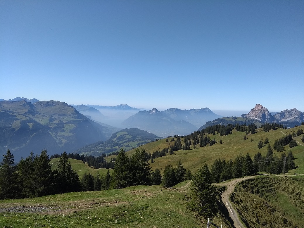 Die Aussicht vom Spirstock: Fronalpstock, Pilatus, Rigi und Grosser Mythen