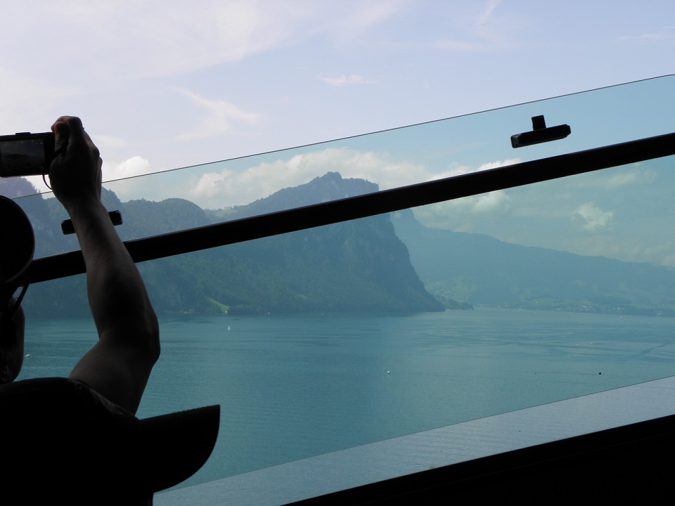 Auf der Vitznau-Rigi-Bahn